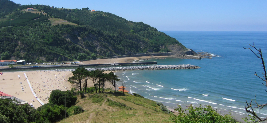 Paddle surf or surf courses in Deba